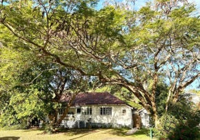 'Wumbai' House and Cottage